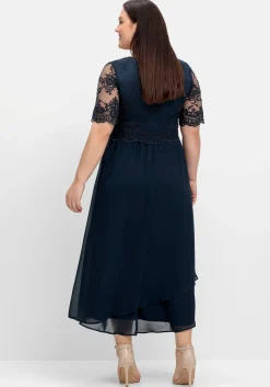 Abendkleid mit besticktem Mesh-Oberteil<sheego Outlet