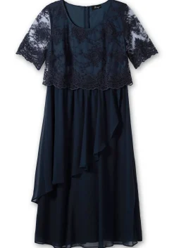 Abendkleid mit besticktem Mesh-Oberteil<sheego Outlet