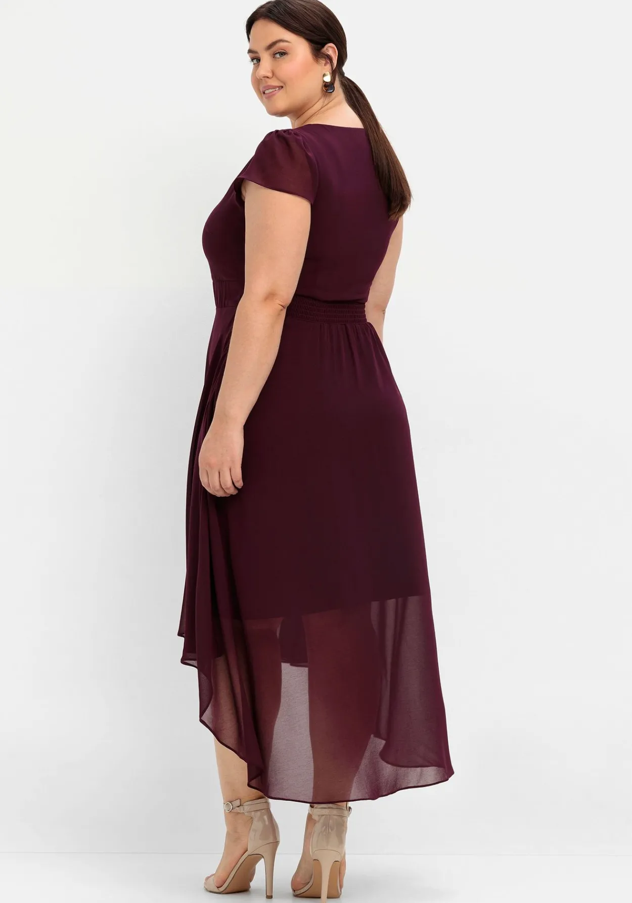 Abendkleid mit Flügelärmeln<sheego Online
