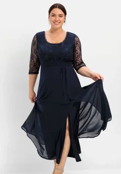 Abendkleid mit floraler Spitze<sheego Outlet