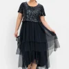 Abendkleid mit lose fallendem Paillettenoberteil<sheego Online