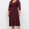 Abendkleid mit Oberteil aus floraler Spitze<sheego Fashion