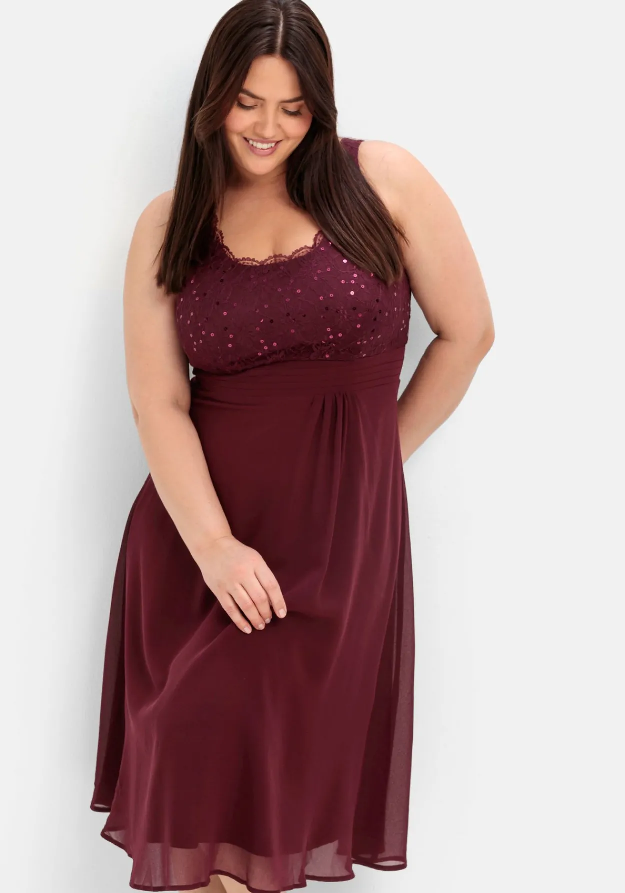 Abendkleid mit Spitze<sheego Sale