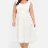 Abendkleid mit Stickerei und Perlen<sheego Best