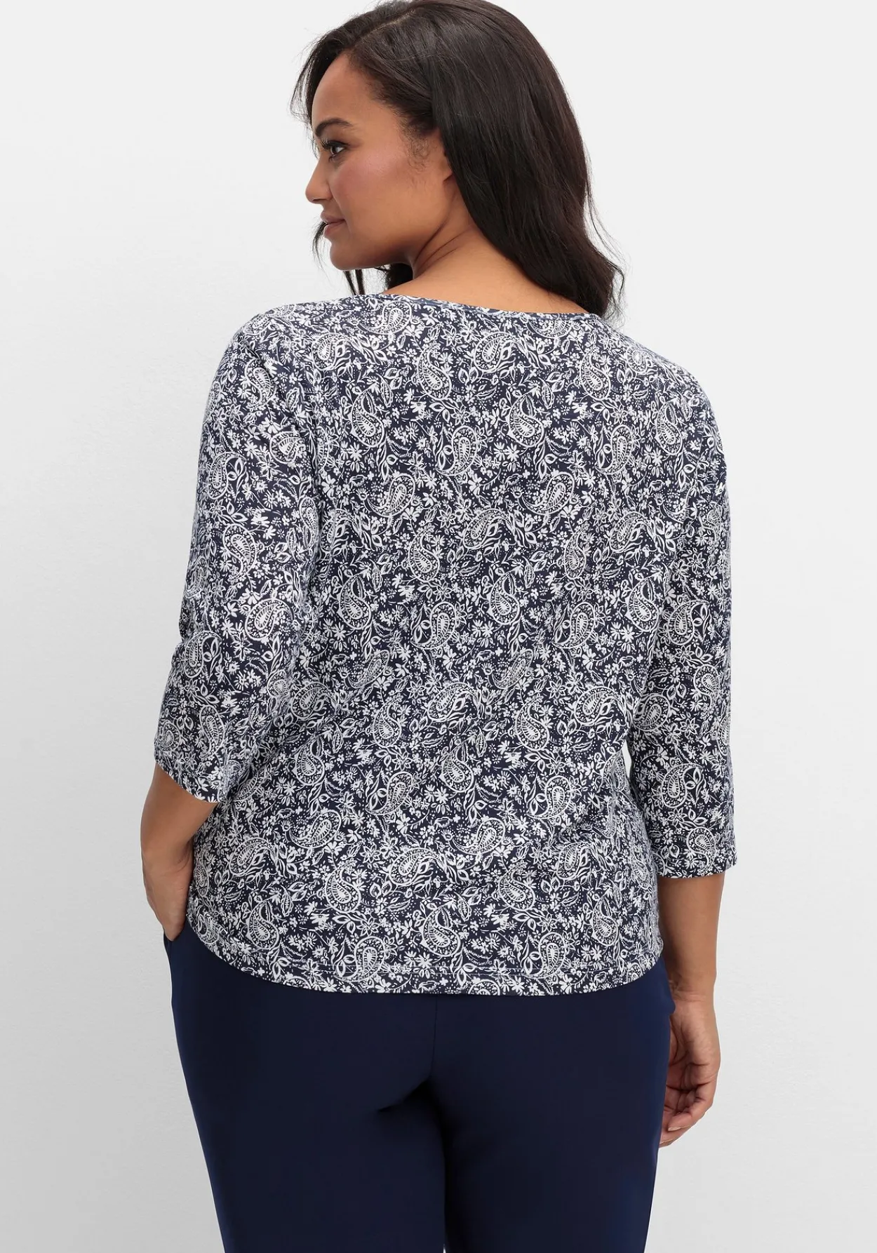 3/4-Arm-Shirt mit Cut-out am Ausschnitt<sheego Discount