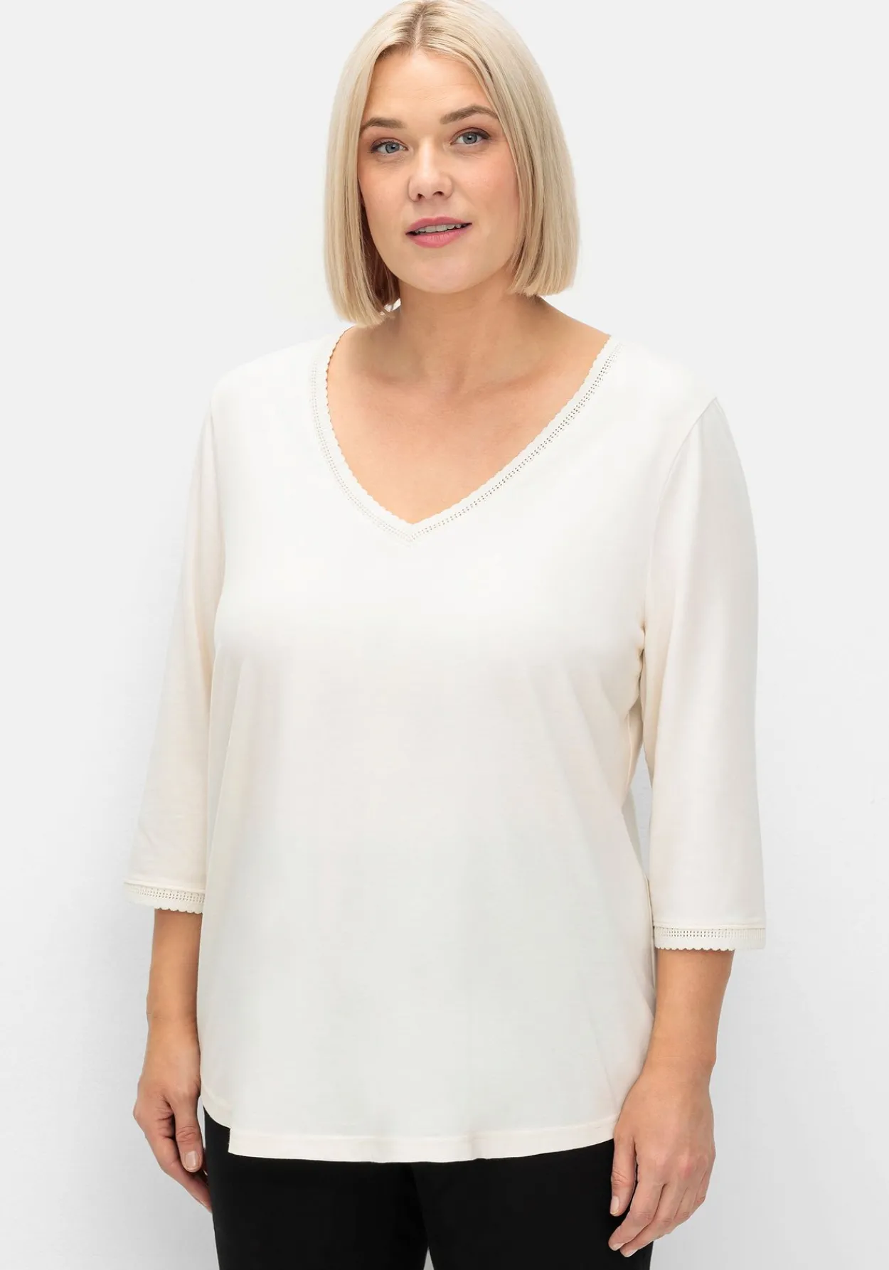 3/4-Arm-Shirt mit V-Ausschnitt, in leichter A-Linie<sheego Best