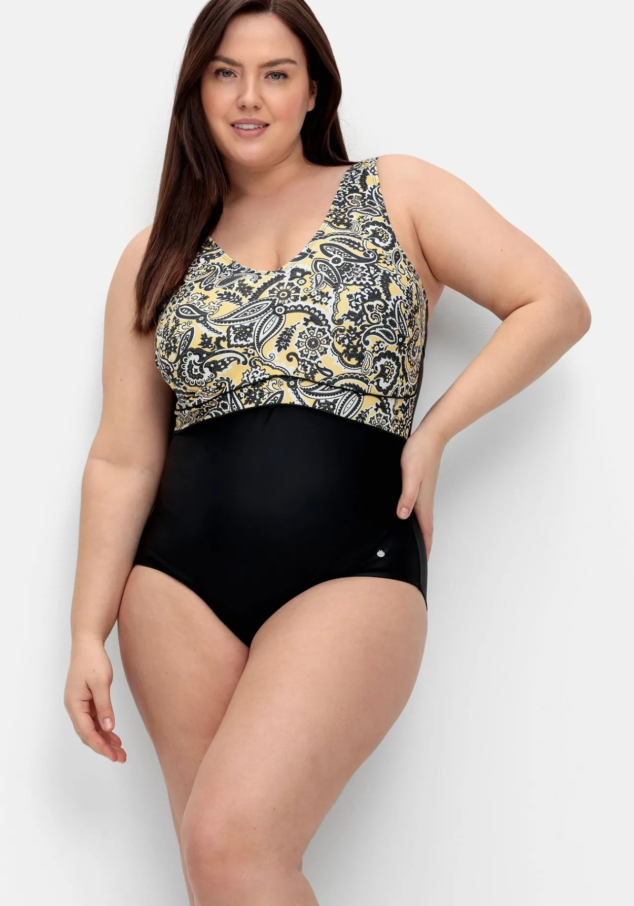 Badeanzug mit tiefem Rücken und Shaping-Effekt<sheego Clearance