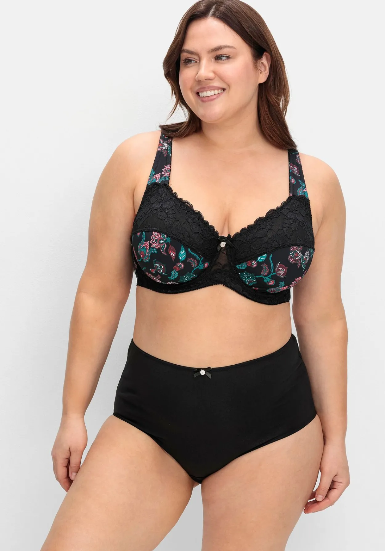 Bügel-BH mit Paisleydruck und Spitze<sheego Discount