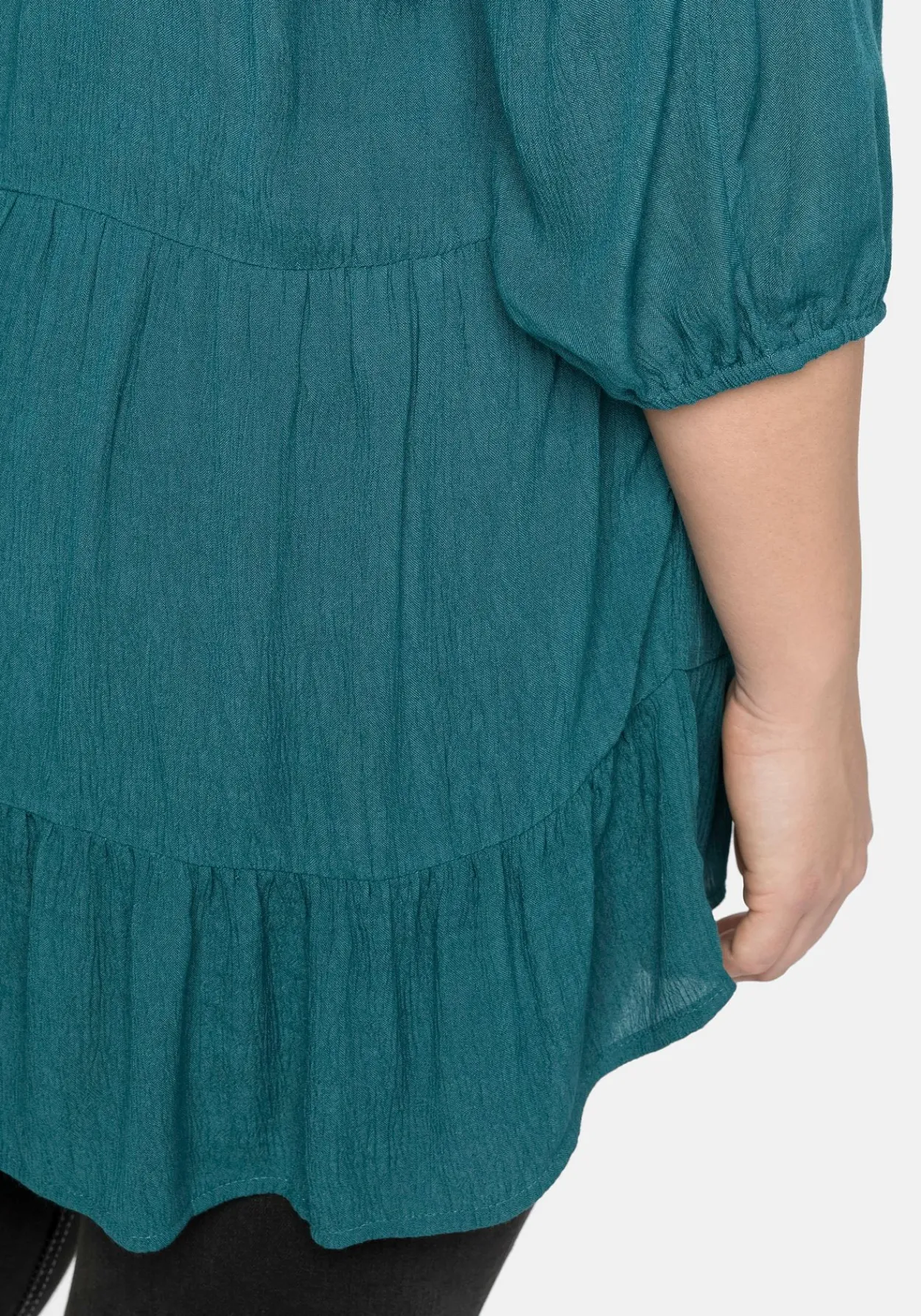 Bluse aus Crêpe, mit Volants am Saum<sheego Online