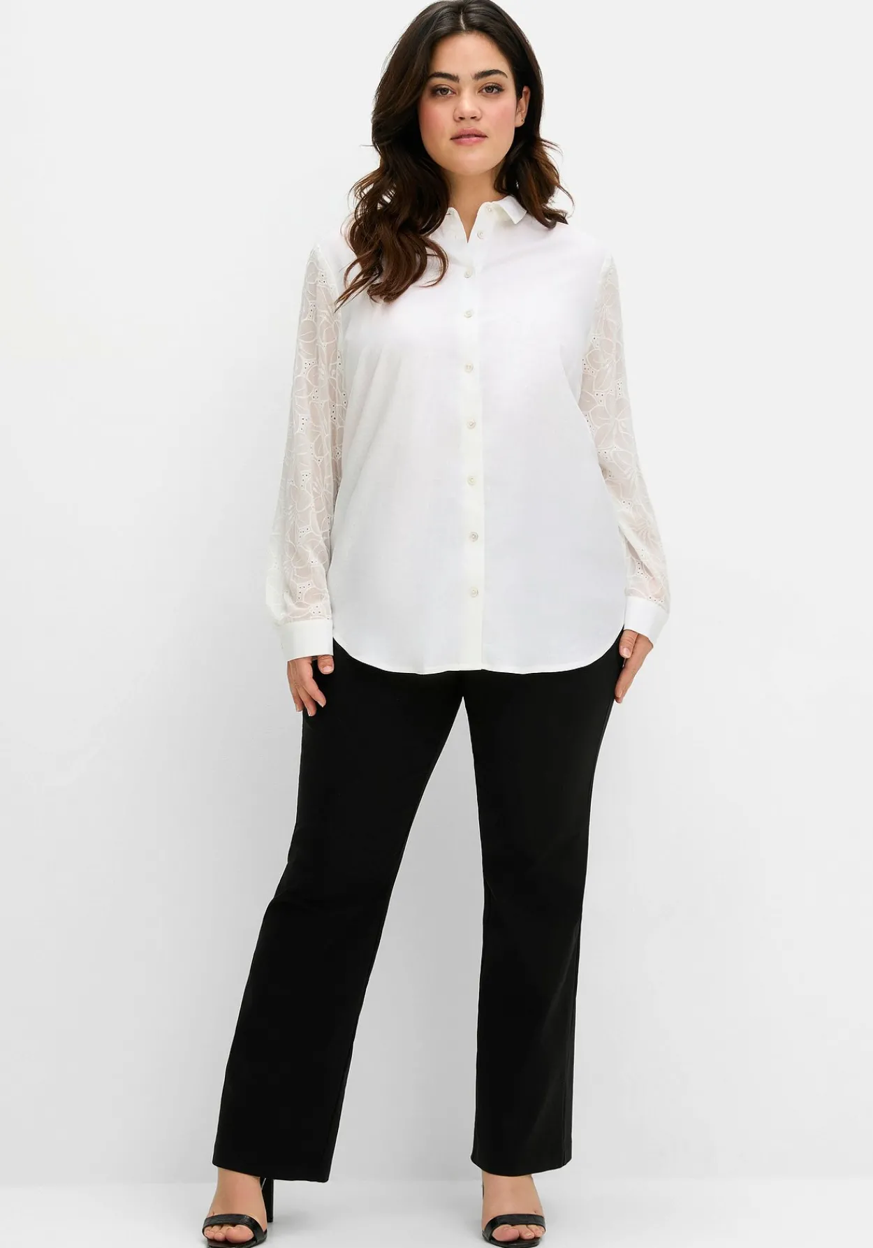 Bluse im Leinen-Mix, mit Ärmeln aus Spitze<sheego Sale
