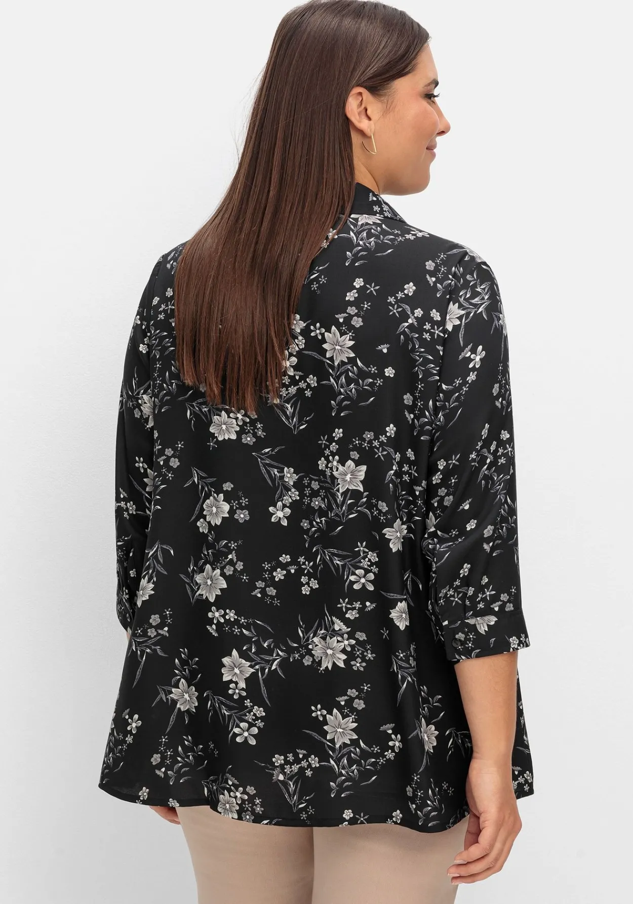 Bluse in leichter A-Linie, mit floralem Print<sheego Fashion