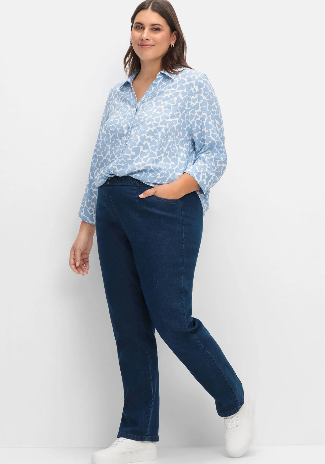 Bluse mit Herz-Alloverprint und 3/4-Ärmeln<sheego Hot