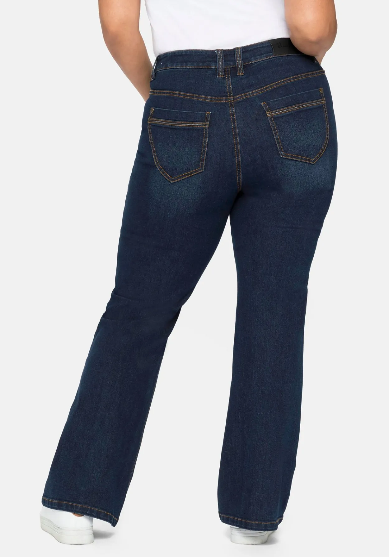Bootcut Jeans mit innen regulierbarer Bundweite<sheego Outlet
