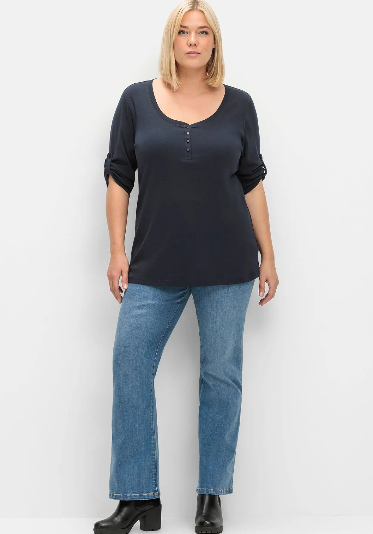 Bootcut Stretch-Jeans mit Bodyforming-Effekt<sheego Fashion