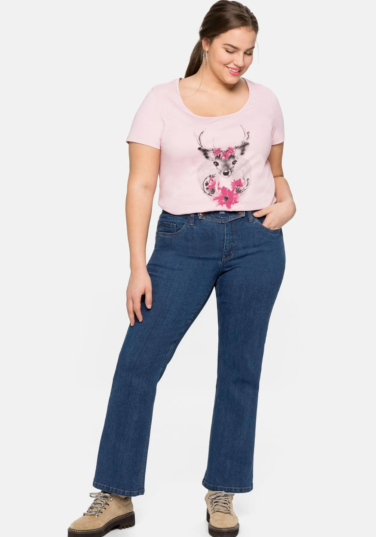 Bootcut Trachtenjeans mit abknöpfbarem Latz<sheego Outlet