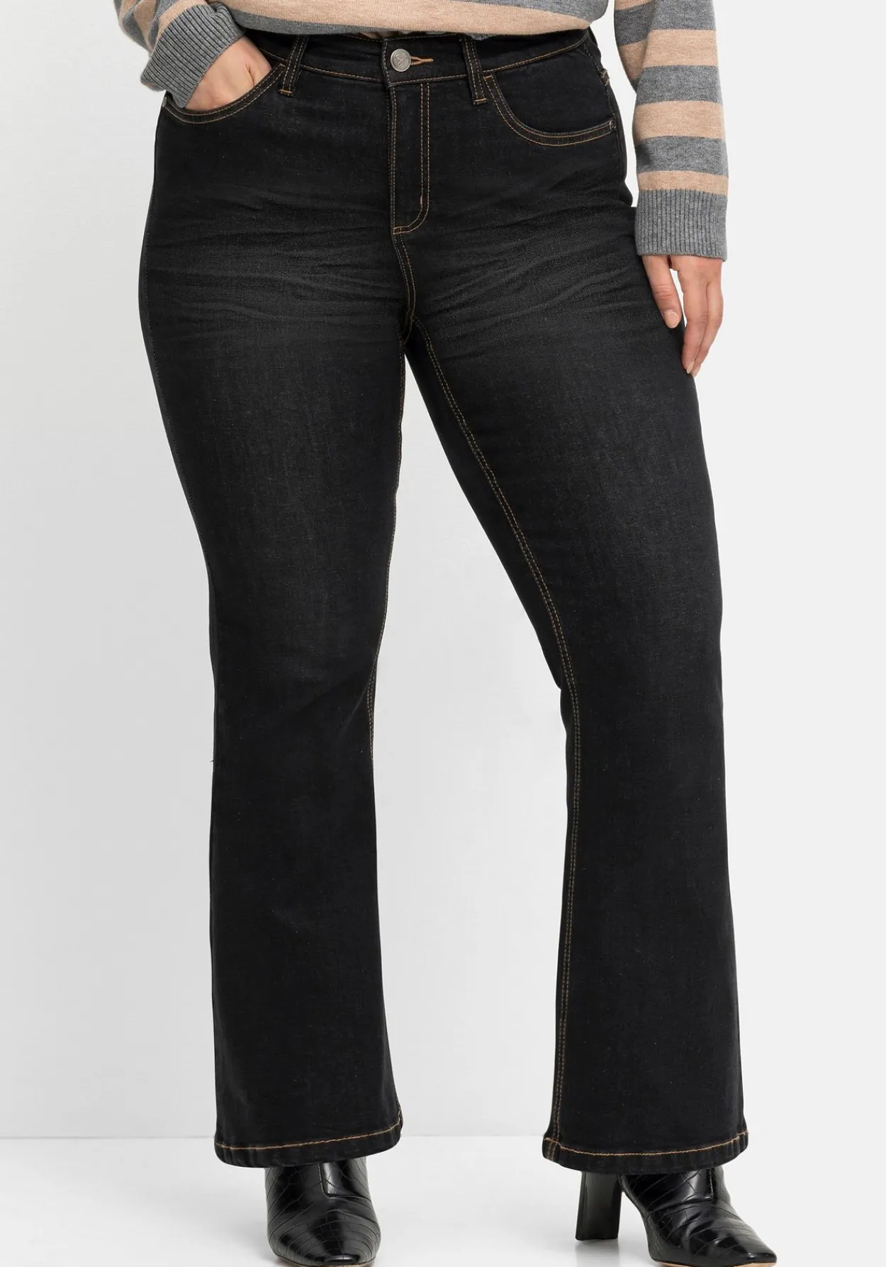 Bootcut-Jeans mit 3D-Catfaces<sheego Clearance