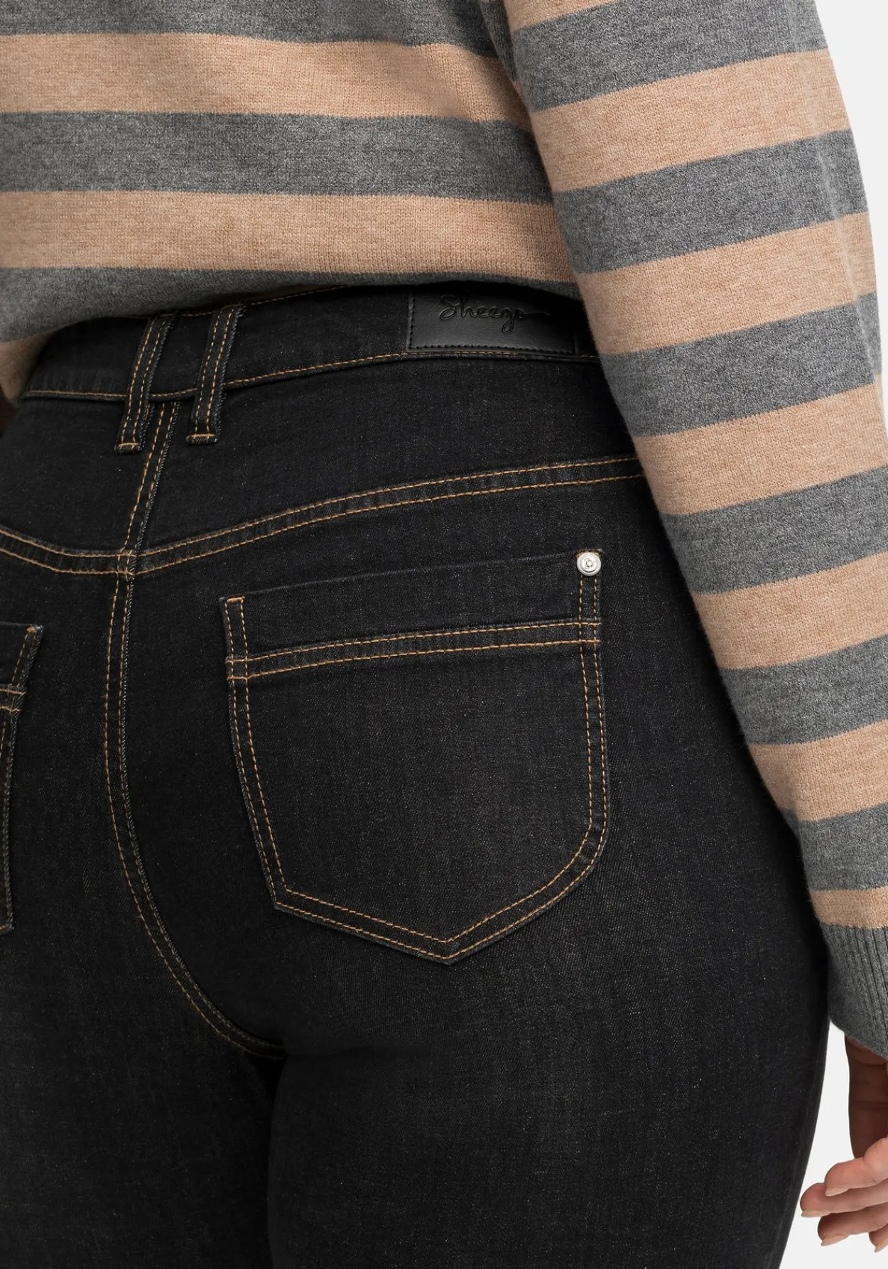 Bootcut-Jeans mit 3D-Catfaces<sheego Clearance