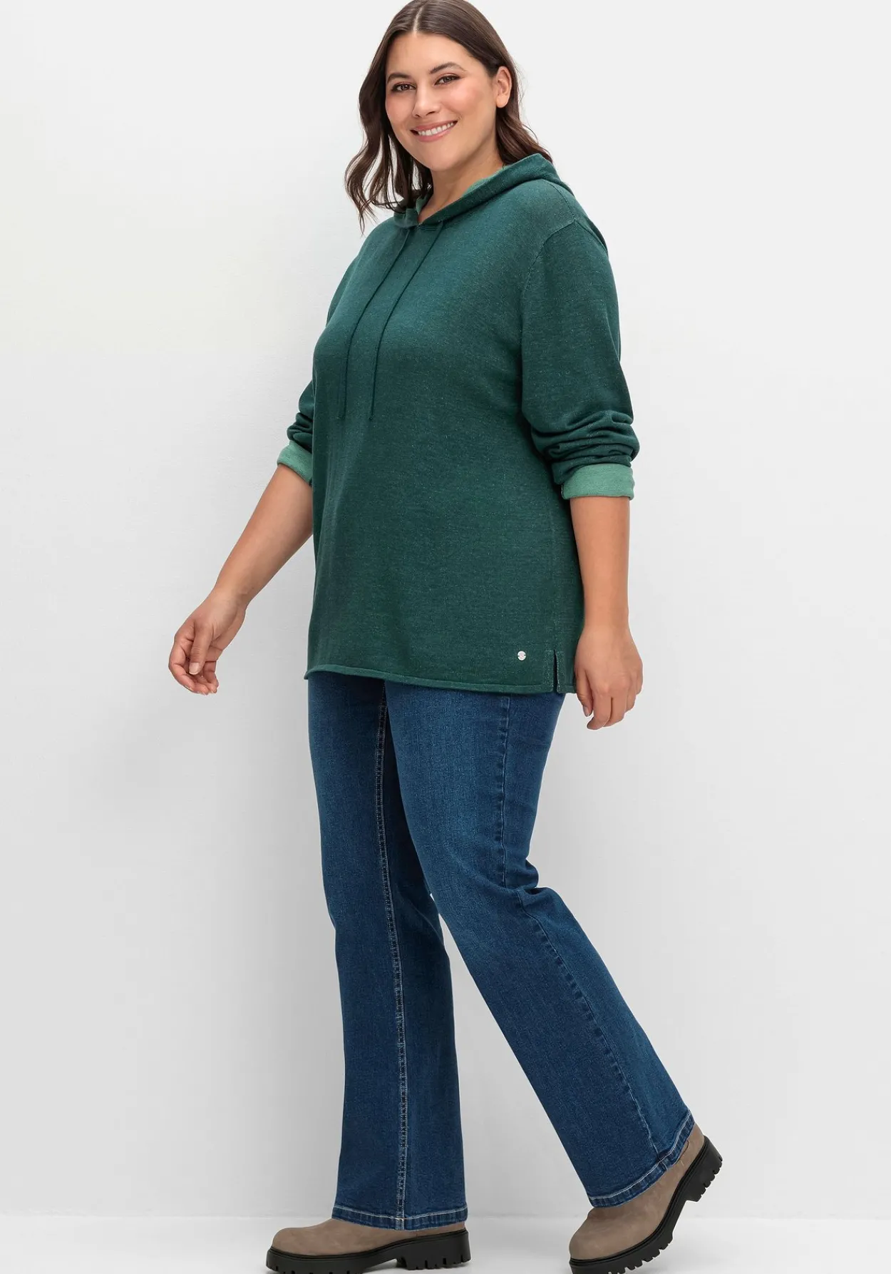 Bootcut-Jeans mit hohem Bund, im Curvy-Schnitt ANNE<sheego Sale