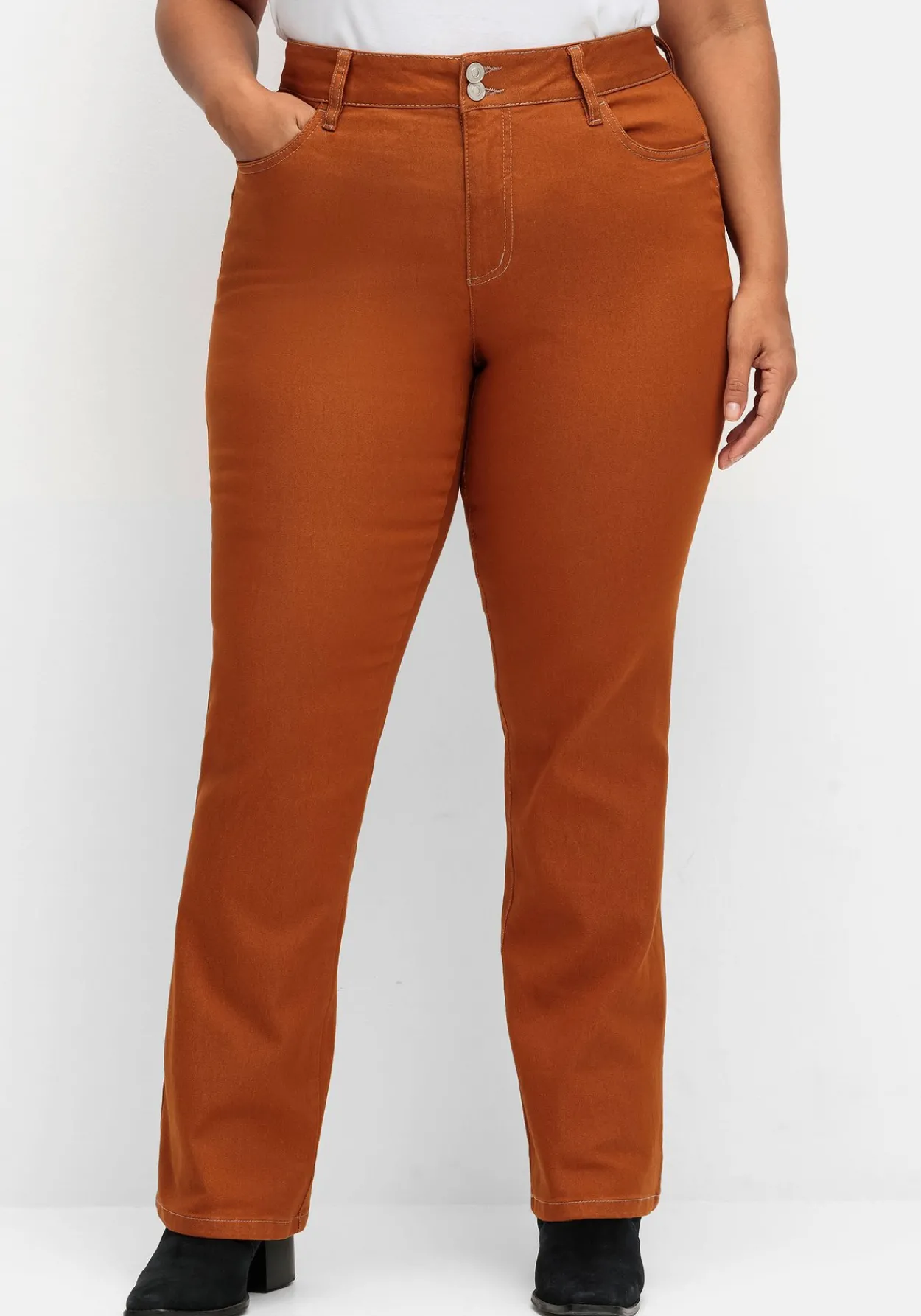 Bootcut-Jeans mit Push-up-Effekt<sheego Discount