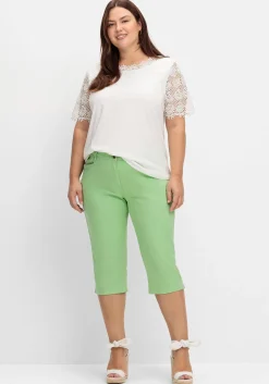 Caprijeans mit Teilgummibund und Glitzersteinen<sheego Sale