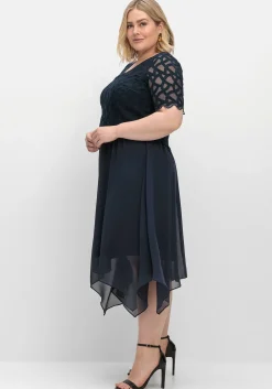 Cocktailkleid aus Chiffon, mit Zierbortenstickerei<sheego Best