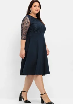 Cocktailkleid mit floraler Spitze und Chiffon-Ärmeln<sheego Sale