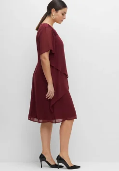 Cocktailkleid mit Spitzen-Einsatz, aus Chiffon<sheego Online