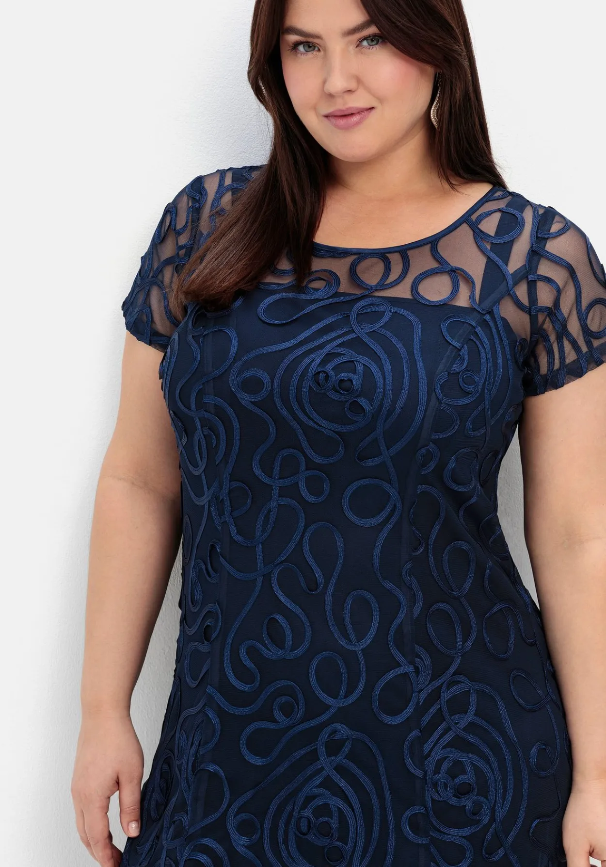 Cocktailkleid mit Zierborten<sheego Best