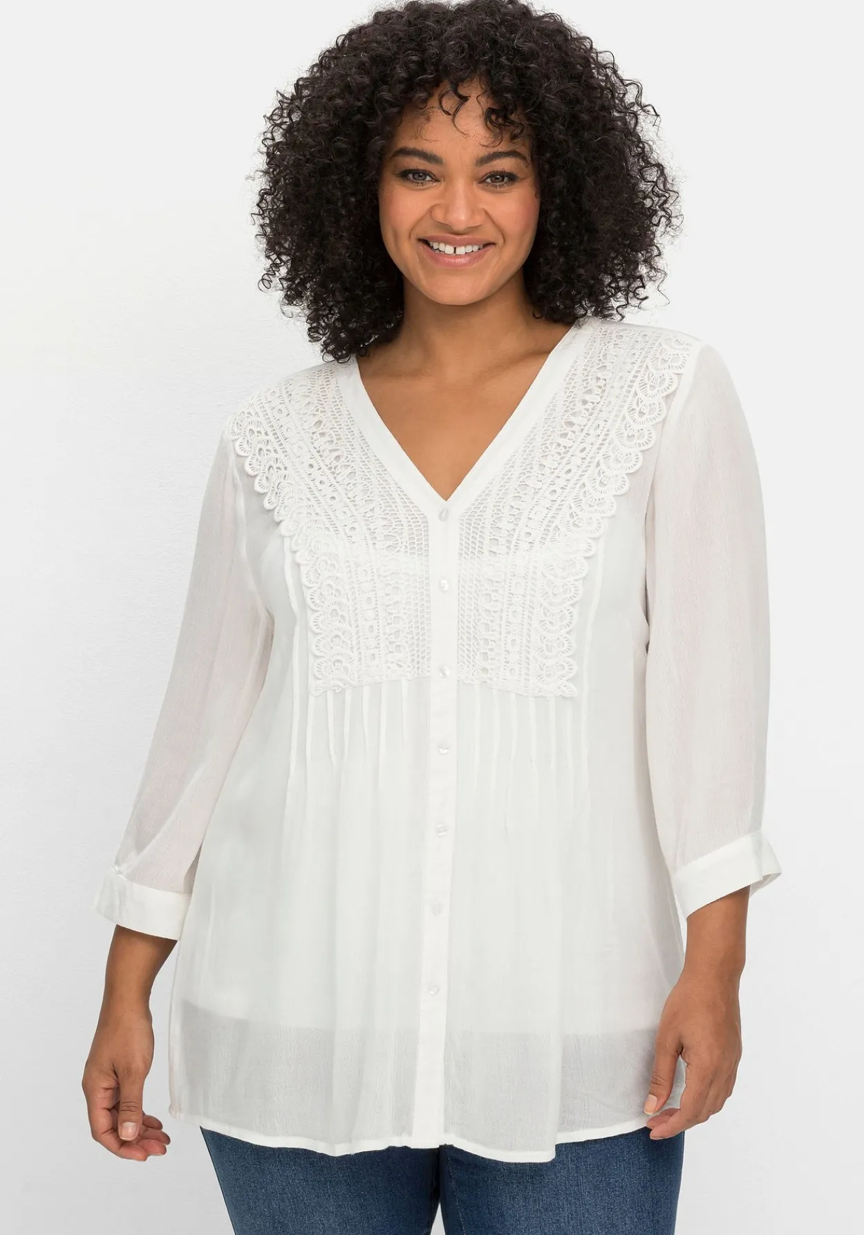 Crêpebluse mit Häkelspitze und Biesen<sheego by Joe Browns Clearance
