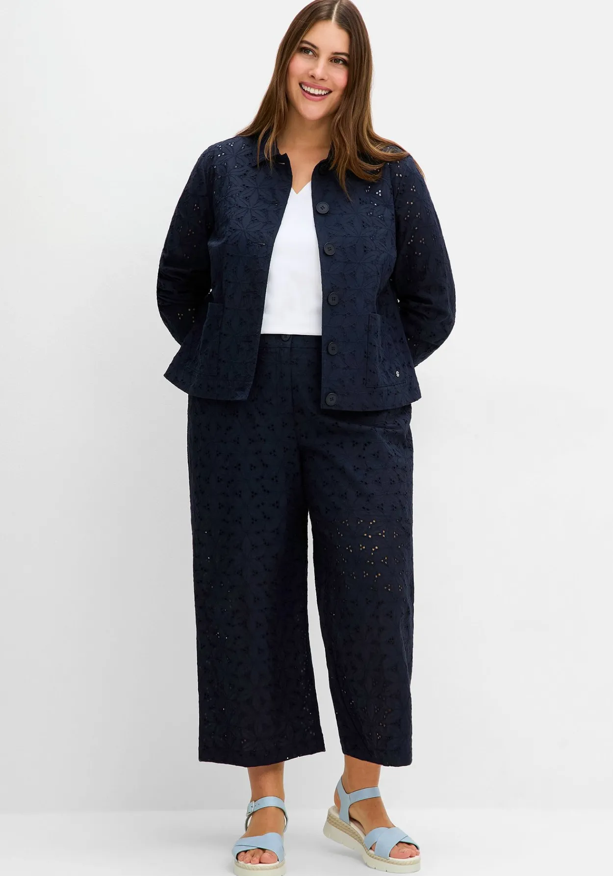 Culotte aus Lochspitze, mit Teilgummibund<sheego Outlet