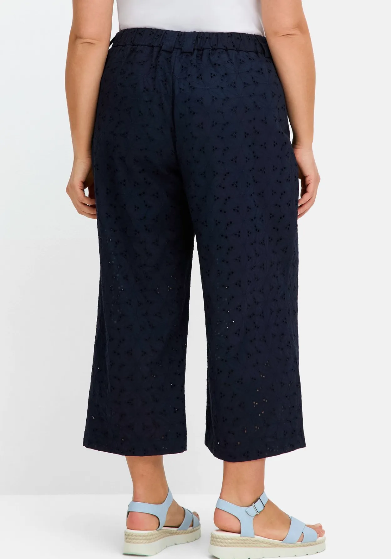 Culotte aus Lochspitze, mit Teilgummibund<sheego Outlet