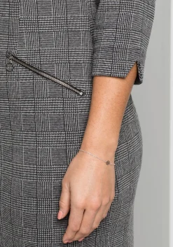 Etuikleid mit 3/4-Arm, im Materialmix<sheego Online