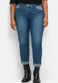 Gerade Jeans in 7/8-Länge, mit Herzchen-Einsätzen<sheego Fashion