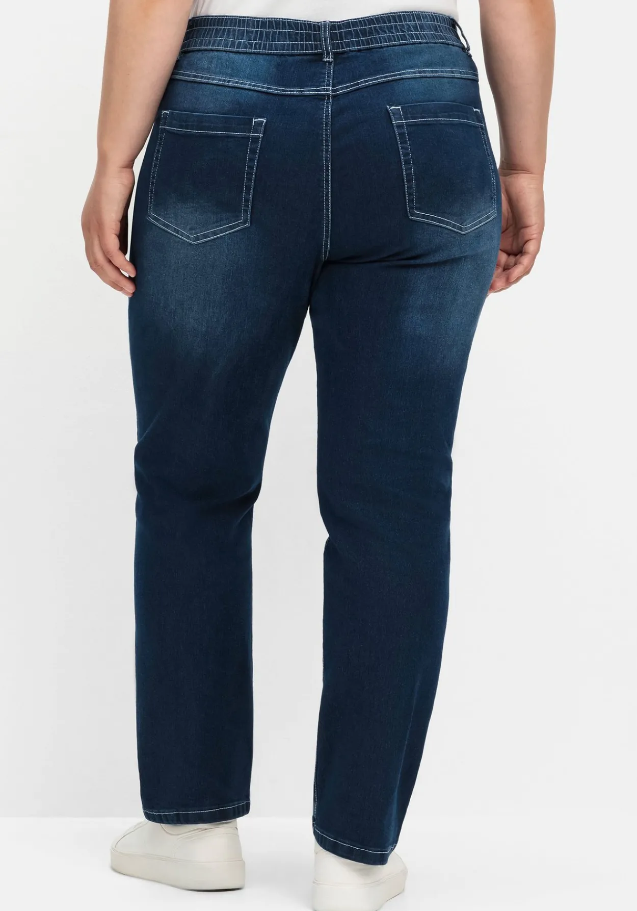 Gerade Jeans mit Rundum-Dehnbund<sheego Fashion