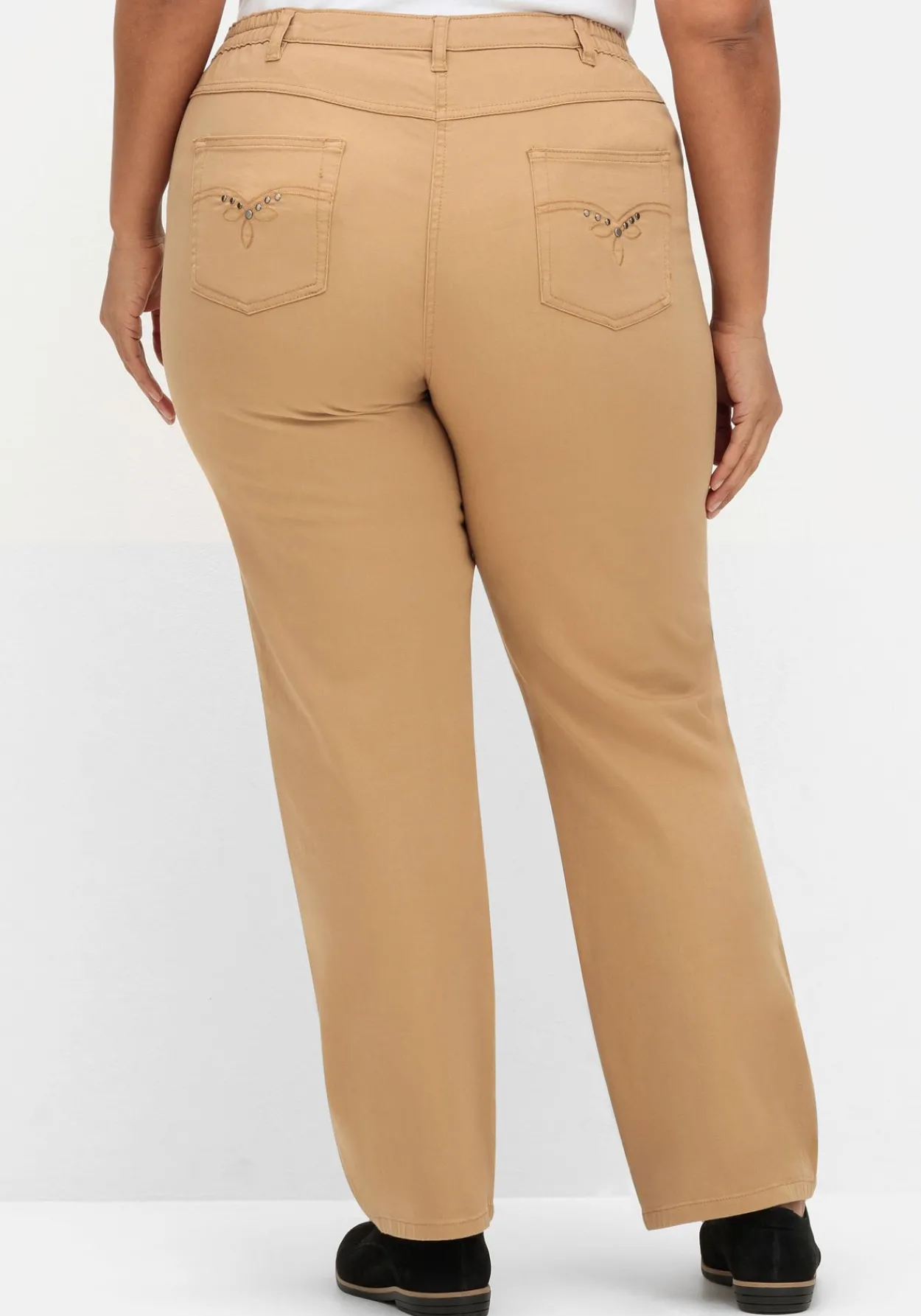Gerade Jeans mit seitlichem Stretchbund<sheego Fashion