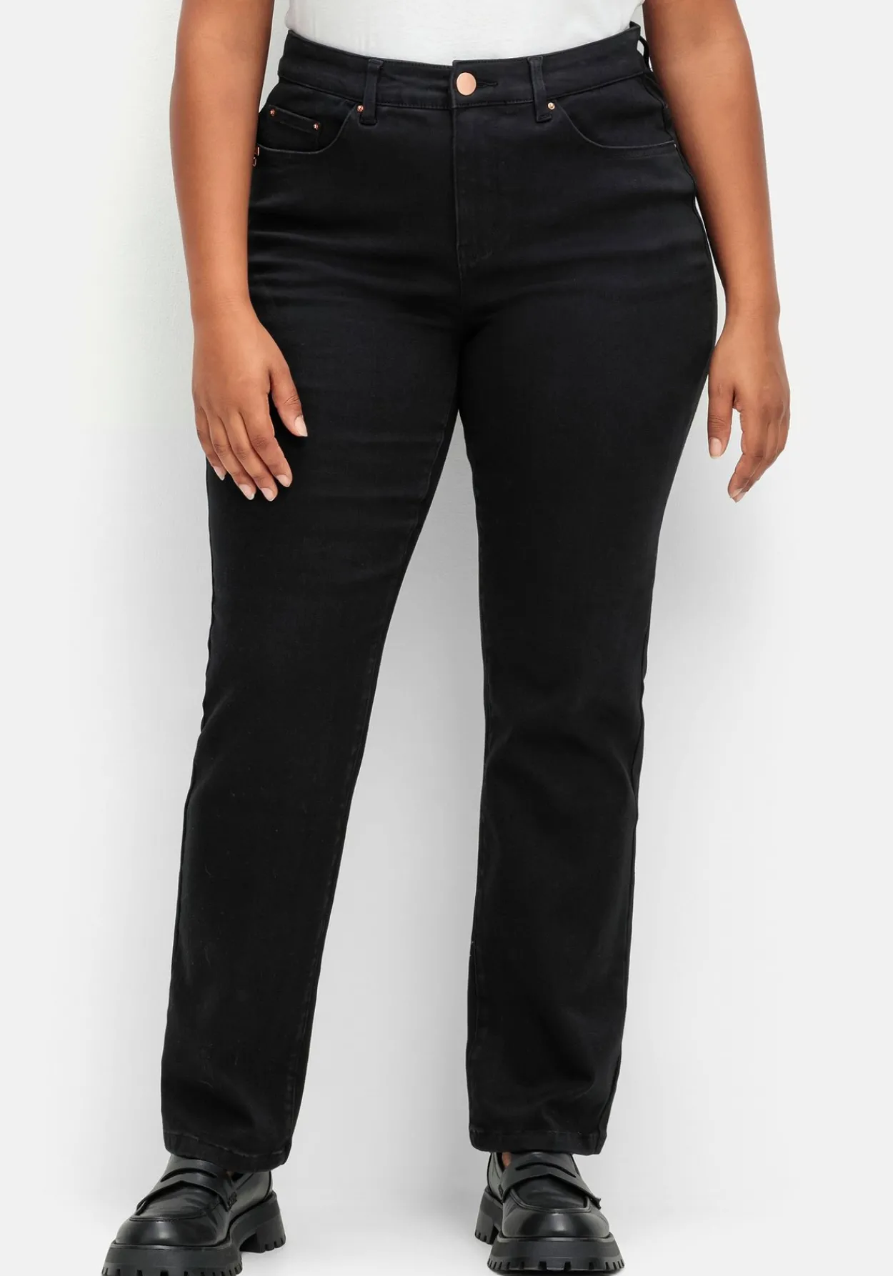 Gerade Stretch-Jeans mit Bodyforming-Effekt<sheego Fashion
