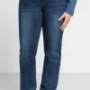 Gerade Stretch-Jeans mit Used-Effekten<sheego Online
