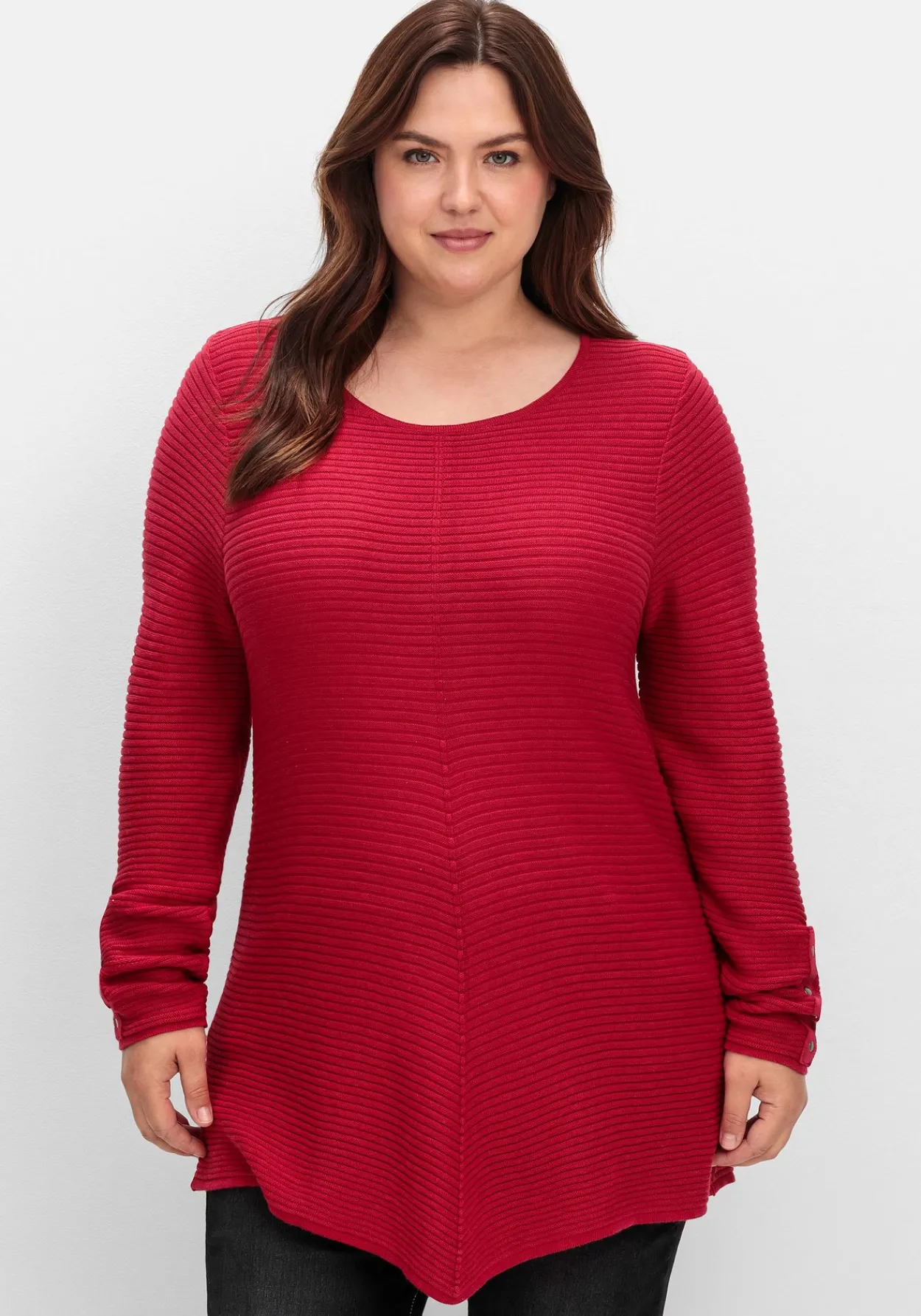 Gerippter Pullover mit spitz zulaufendem Saum<sheego Discount