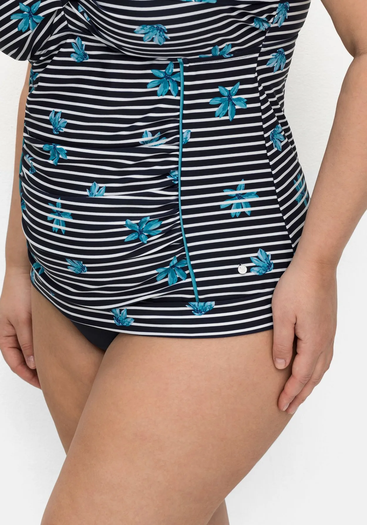 Gestreiftes Tankini-Top mit Shaping-Einsatz<sheego Outlet