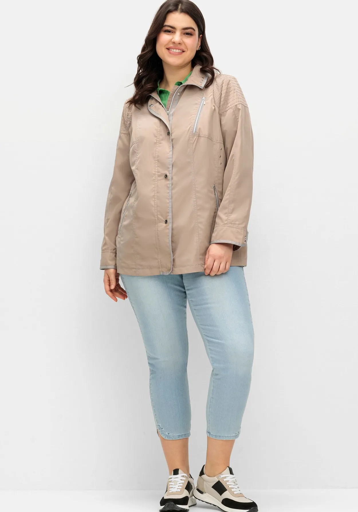 Jacke mit silberfarbenen Kontrastdetails<sheego Discount
