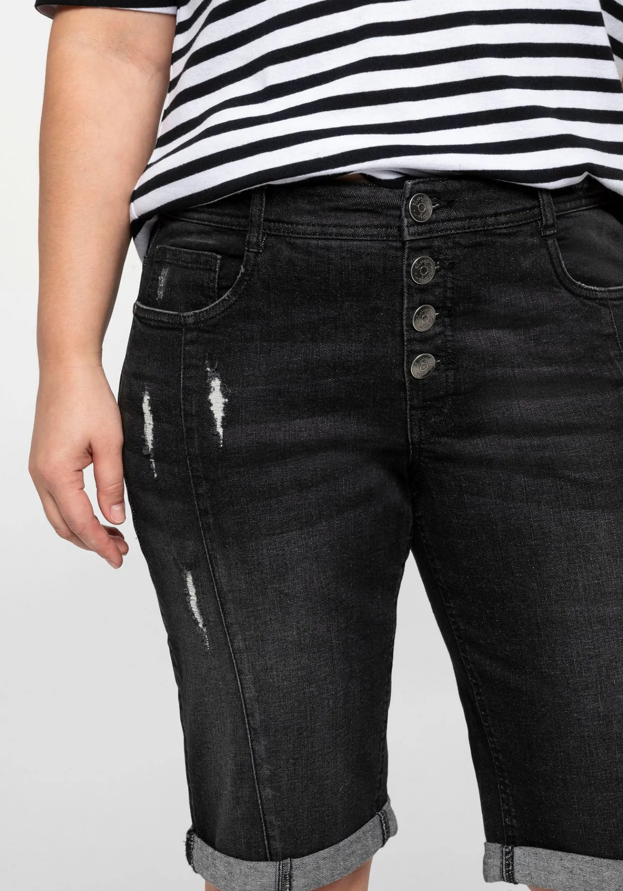 Jeansbermudas im Used-Look<sheego Hot