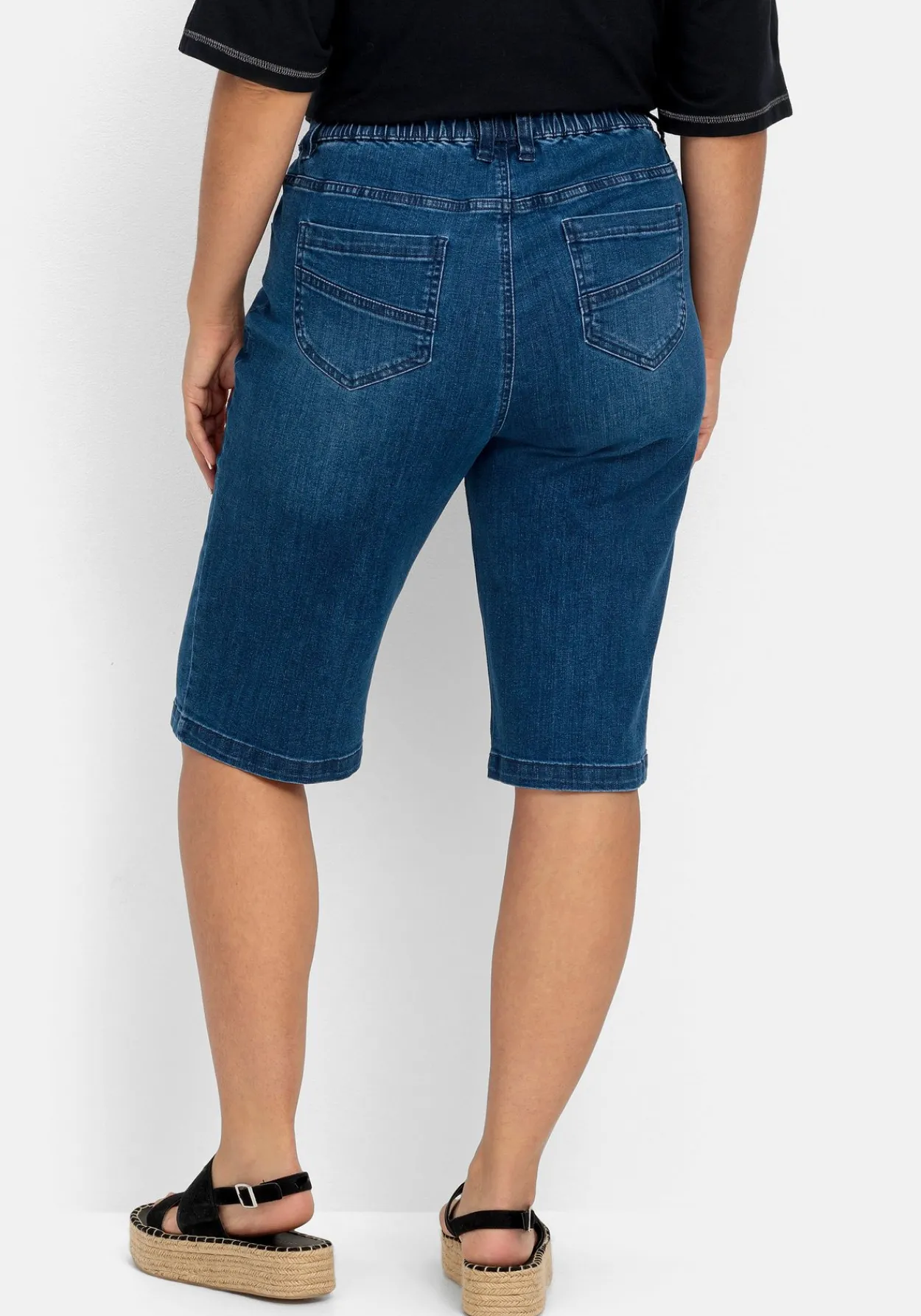 Jeans-Bermudas mit Gummibund und Teilungsnähten<sheego Hot