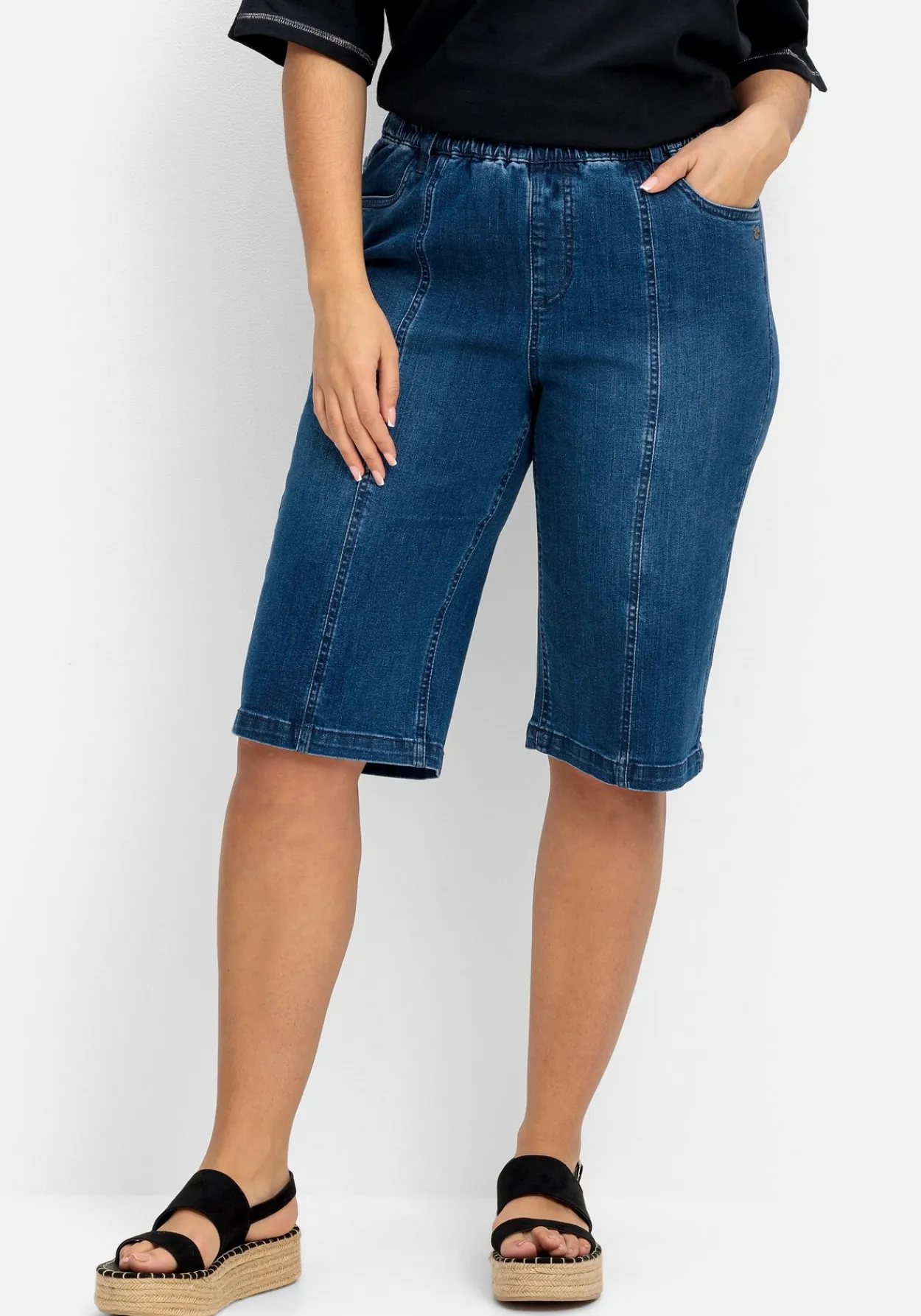 Jeans-Bermudas mit Gummibund und Teilungsnähten<sheego Hot