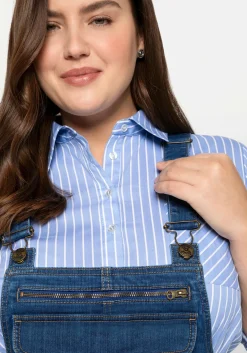 Jeans-Latzhose mit Brusttasche und seitlichem Einsatz<sheego Online