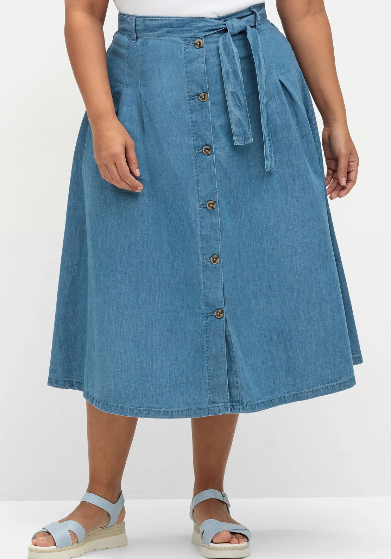 Jeansrock in A-Linie, mit Bindegürtel<sheego Hot