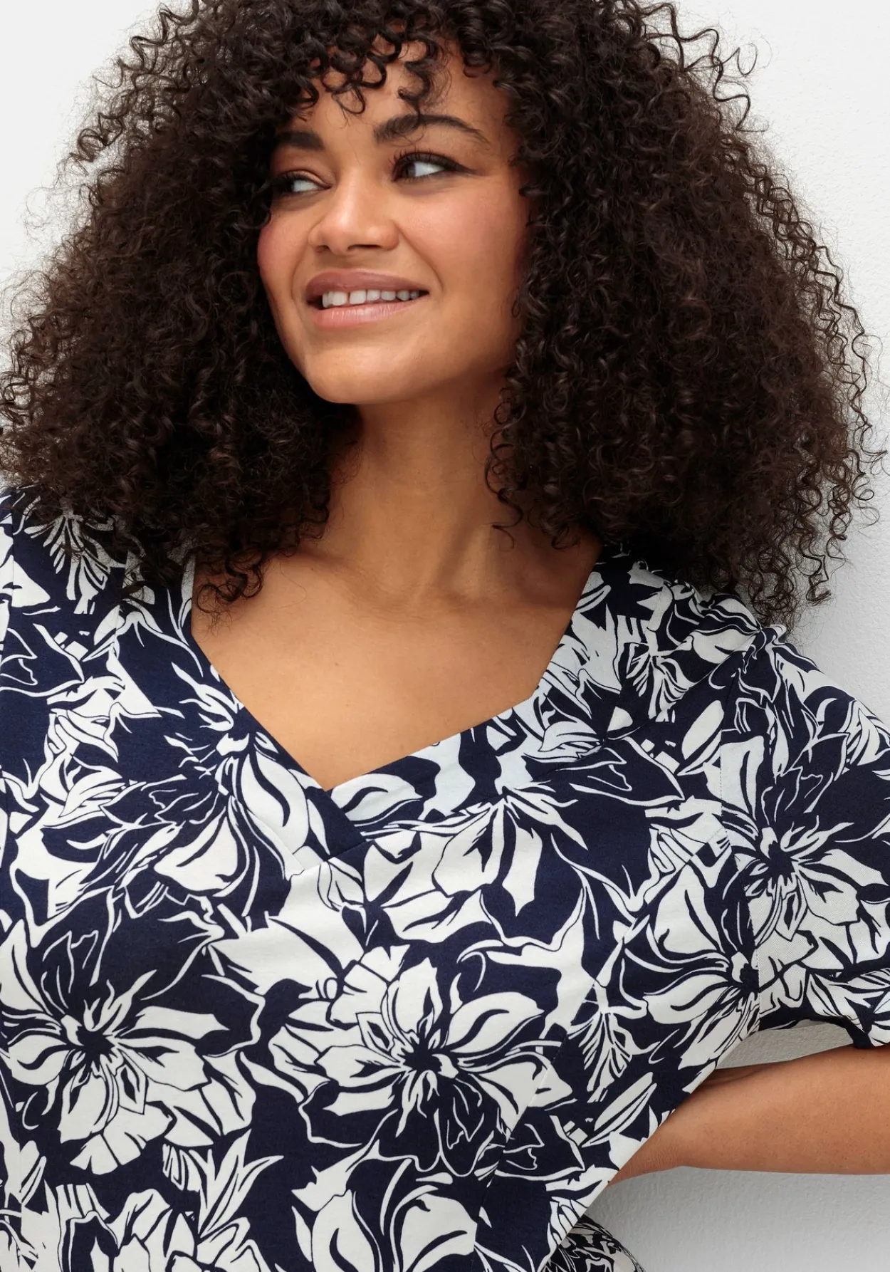 Jerseykleid in A-Linie, mit Blumenprint<sheego Discount