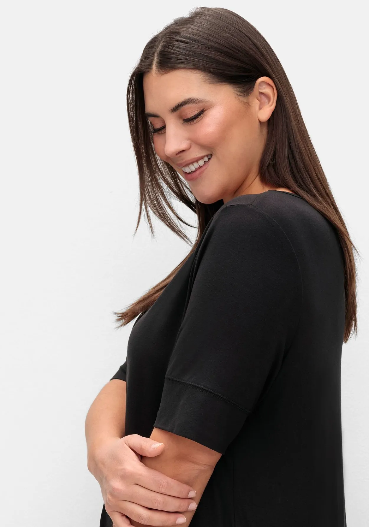 Jerseyshirt mit abgerundetem Saum<sheego Clearance
