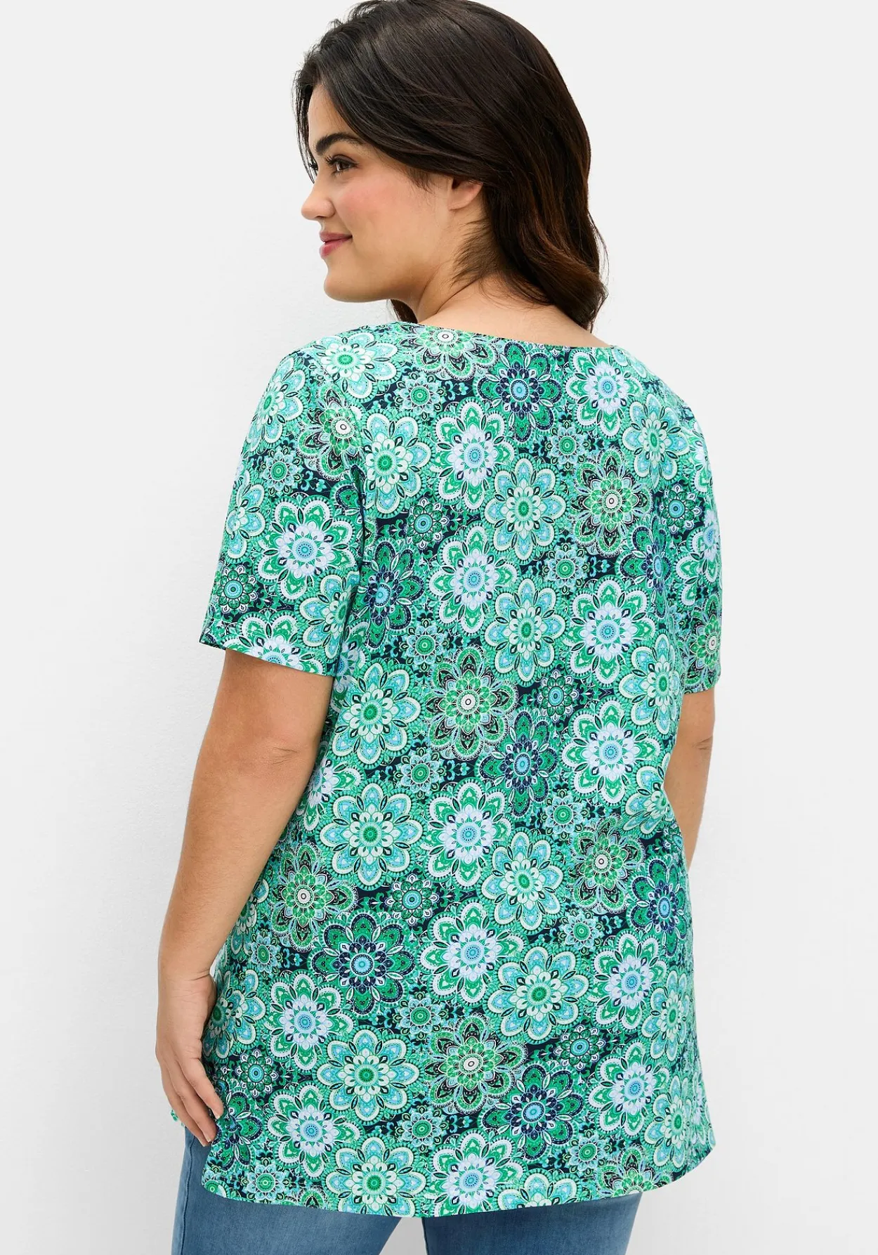 Jerseyshirt mit Blumendruck und Karreeausschnitt<sheego Outlet
