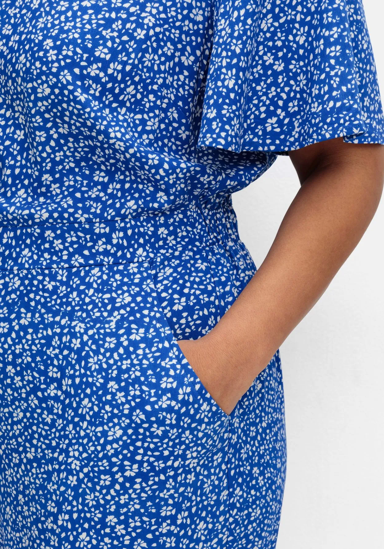 Jumpsuit mit Blümchenprint, aus Viskose<sheego by Joe Browns Discount
