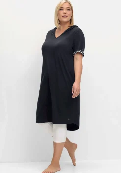 Kapuzenkleid mit Kontrastdetails und längerem Rücken<sheego Hot